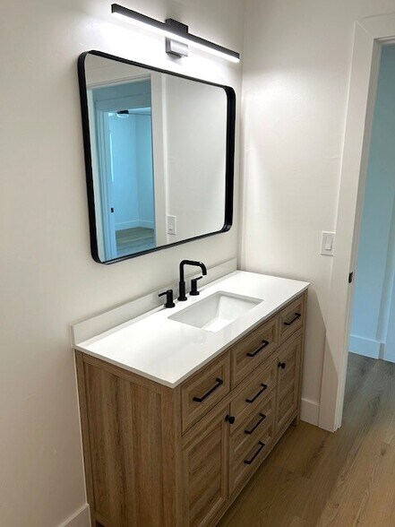 Building Photo - 1112 Napa St