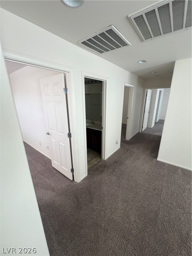 Building Photo - 4469 Days Creek Ave