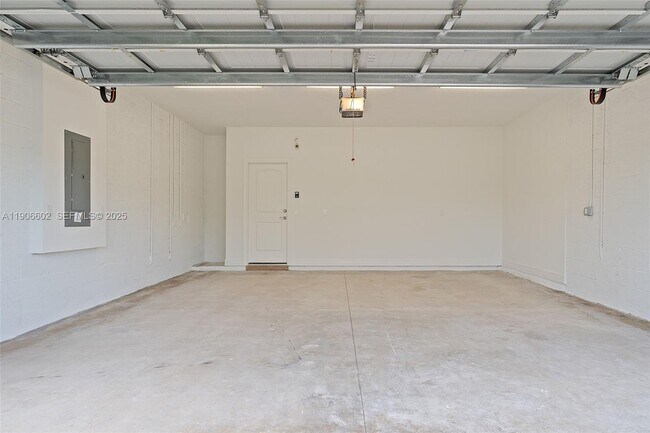 Building Photo - 4443 Providence Wy