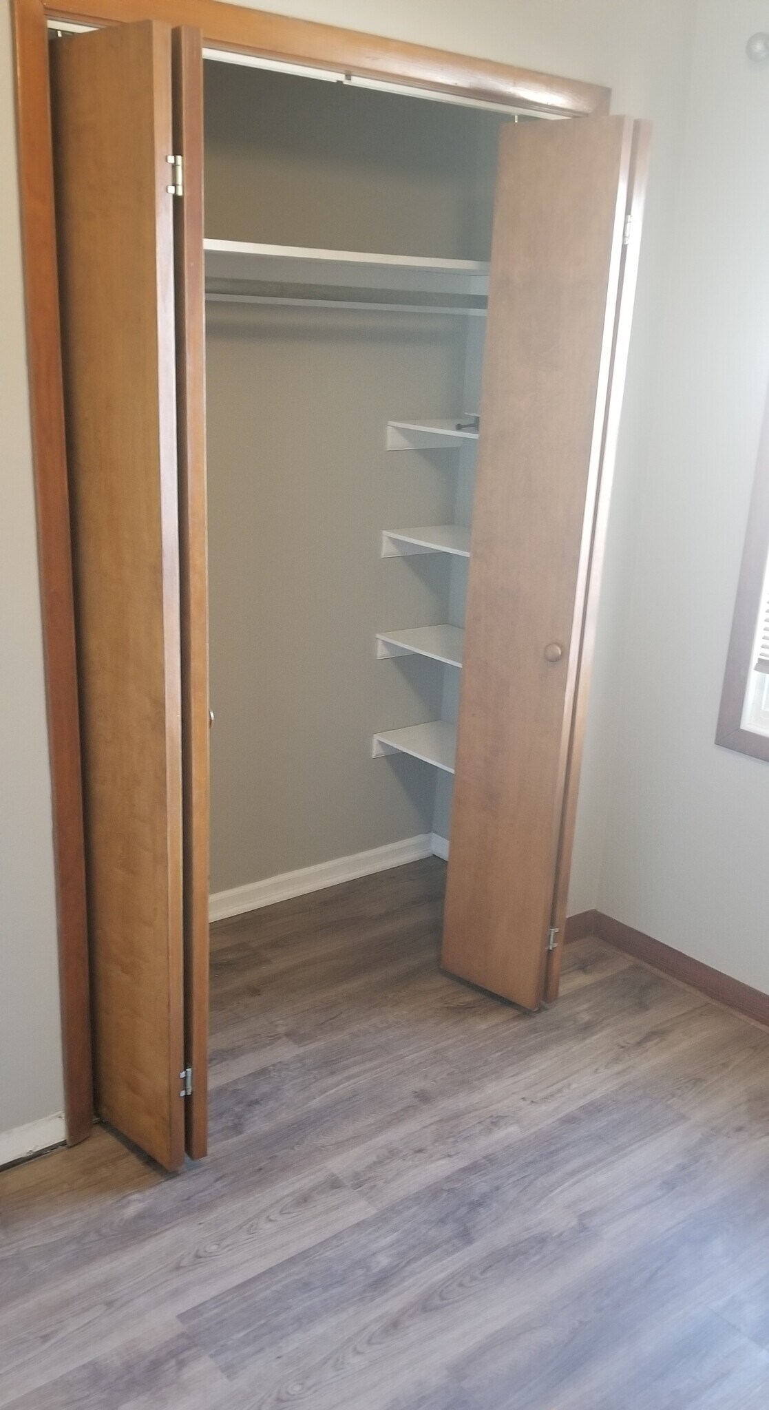 Building Photo - 306 Sycamore St