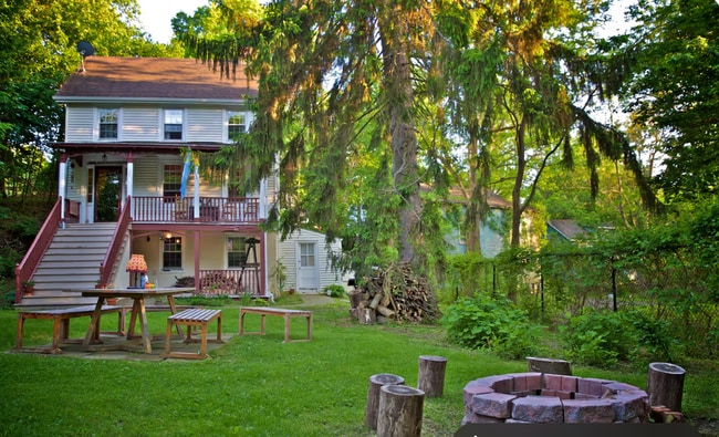 Primary Photo - 25 Rombout Ave