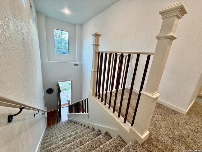 Building Photo - 1513 Winding Creek Trail