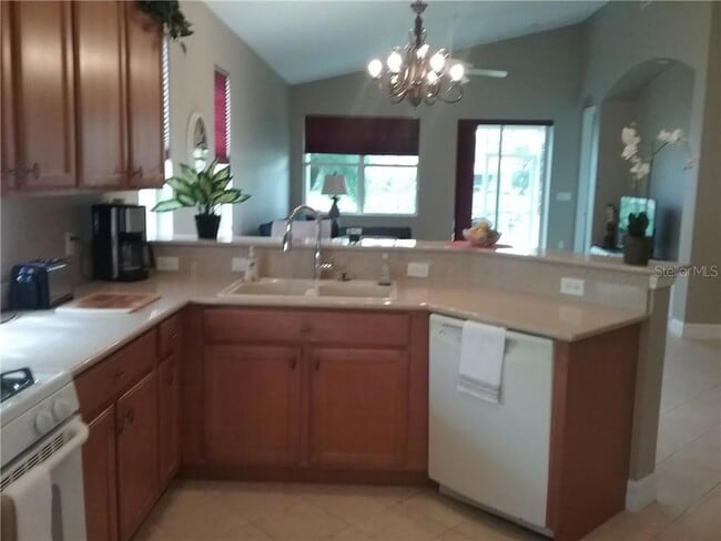 Building Photo - 5808 Nesters Ln
