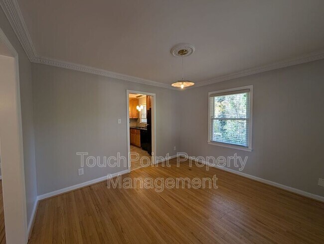 Building Photo - 3331 Donovan Pl