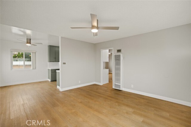Building Photo - 740 W 27th St