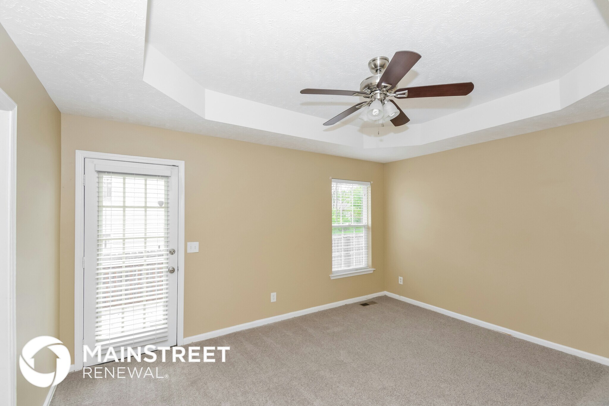 Building Photo - 861 Pin Oak Dr