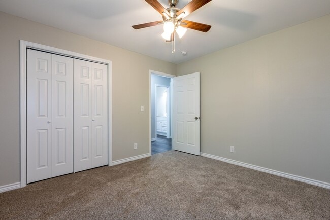 Building Photo - NEW LOW PRICE! 4 Bedroom 2 Bath +updated! ...