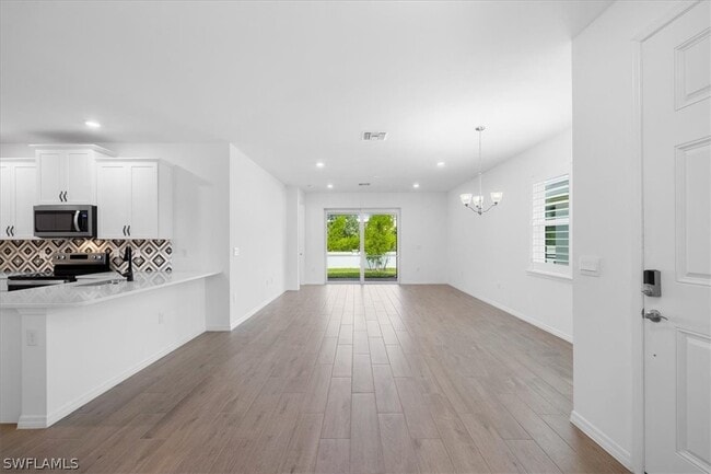 Building Photo - 1123 Tranquil Brk Dr