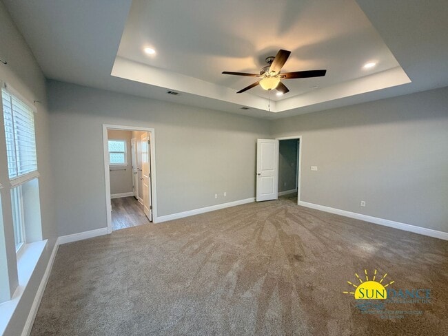 Building Photo - Gorgeous 4 Bedroom Home in Shiloh Place