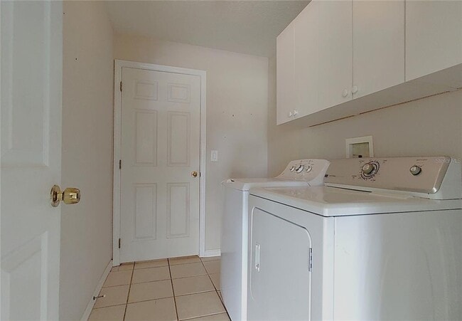 Building Photo - 2741 Bellewater Pl