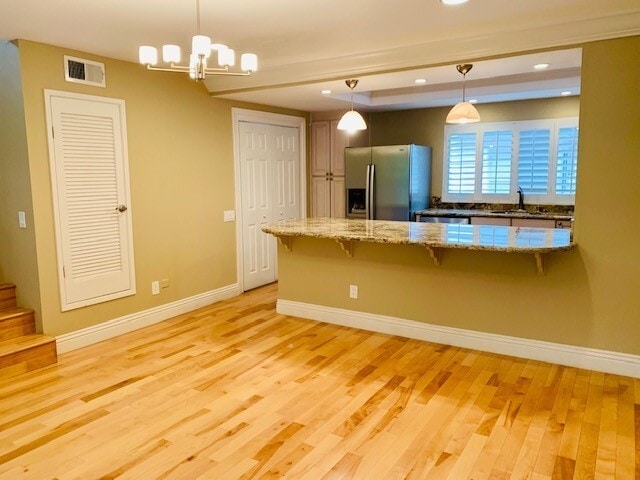 Building Photo - INCREDIBLE 3BD/3BA TOWNHOME IN THE DEL CHA...