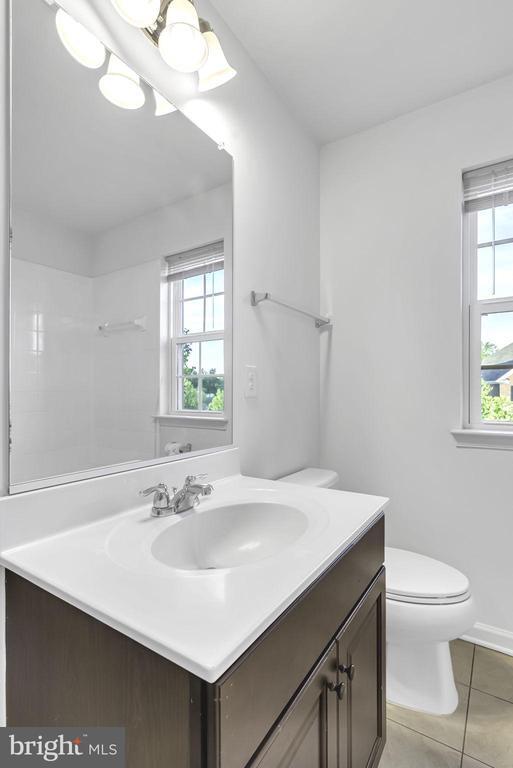 Building Photo - 40560 Aldie Springs Dr