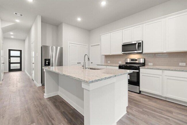 Building Photo - 21110 Staked Plains Dr