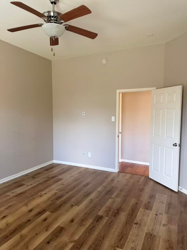 Building Photo - 26327 Whittmore Fields Dr