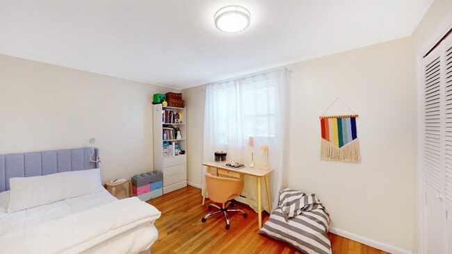 Building Photo - 70 Jamaicaway