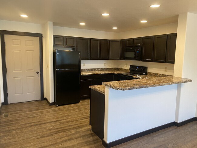Building Photo - 2286 Gallatin Green Blvd
