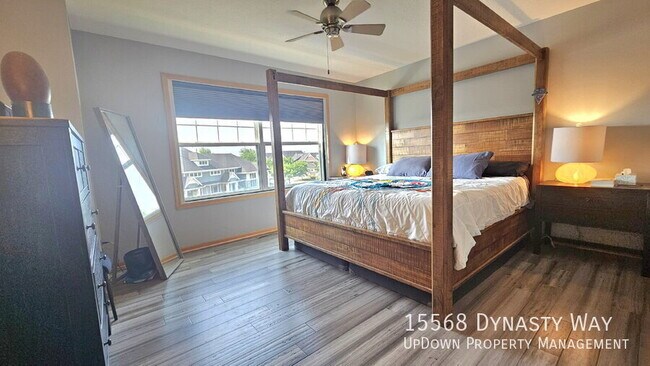 Building Photo - 15568 Dynasty Way