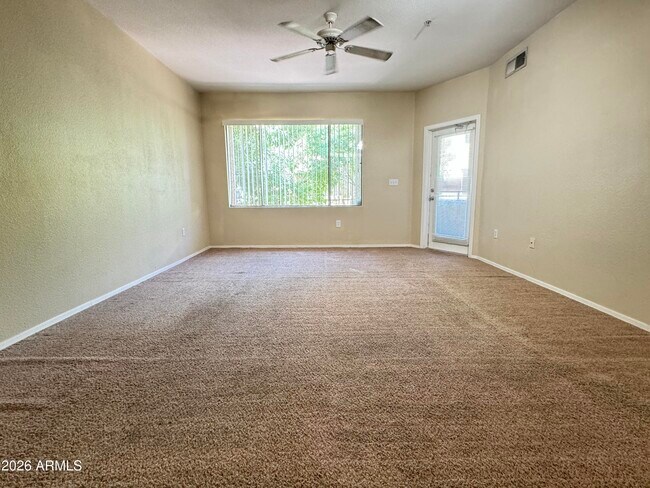 Building Photo - 18416 N Cave Creek Rd