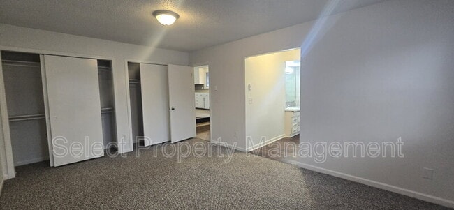 Building Photo - 7006 Elzey St