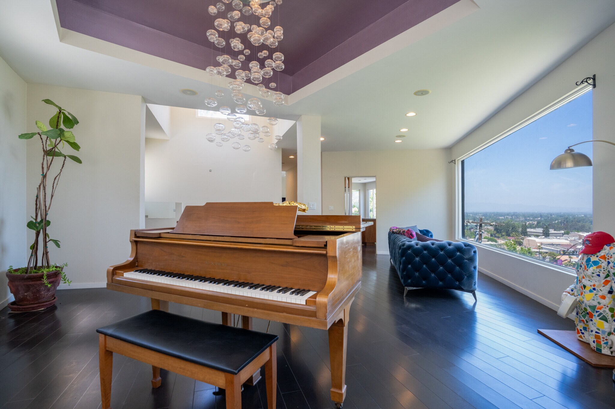 Building Photo - 3865 Buena Park Dr