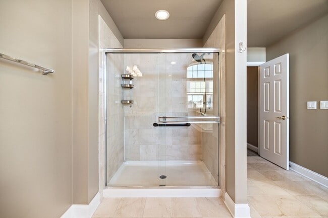 Building Photo - 408 N White Deer Trail