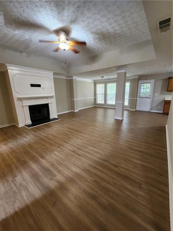 Building Photo - 3205 River Shoals Cove