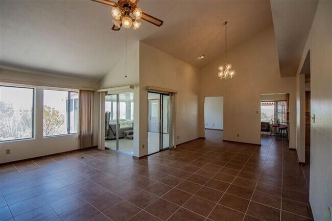 Building Photo - Home With All The Right Views!