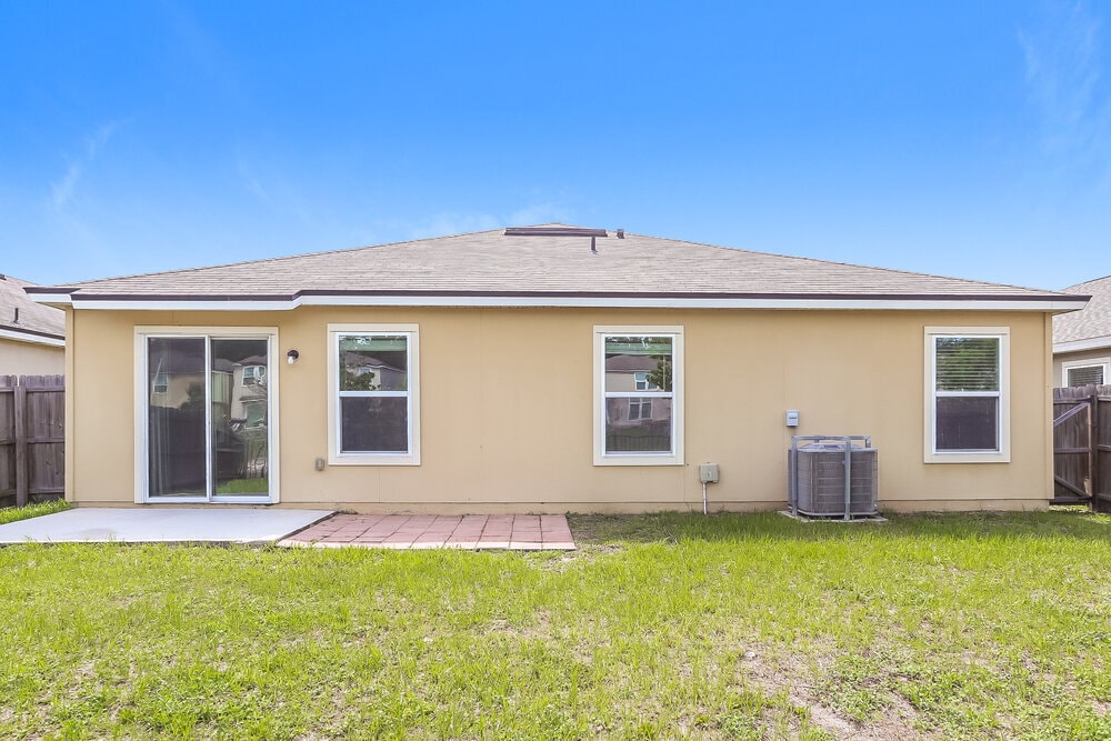 Building Photo - 2067 Tyson Lake Dr