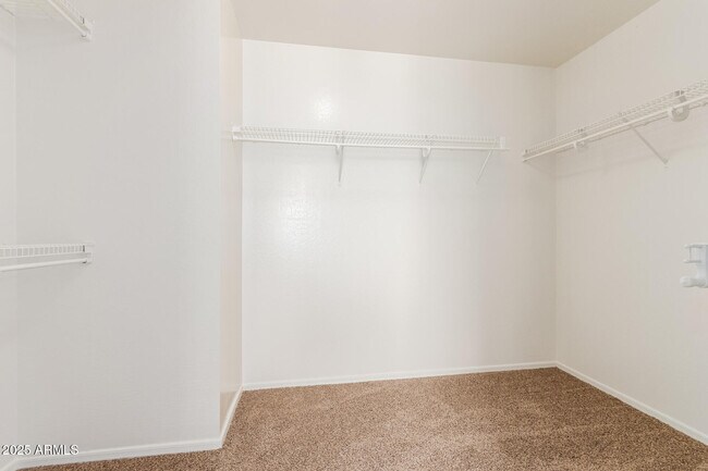 Building Photo - 12391 W Glenrosa Ave