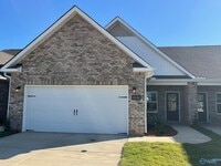 Building Photo - 3131 Lea Ln SE