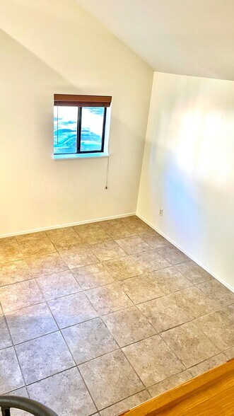 Building Photo - 56856 Enterprise Dr