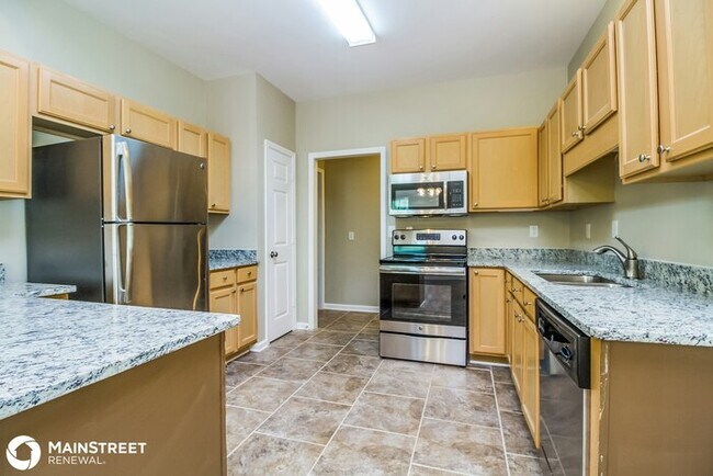 Building Photo - 113 Cross Cove Ct, Hendersonville, TN 37075