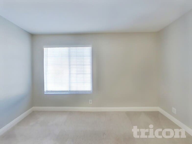 Building Photo - 1812 Wild Jan Dr