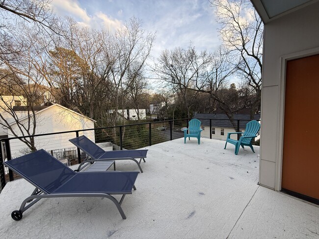 Building Photo - 1073 Hemphill Ave NW