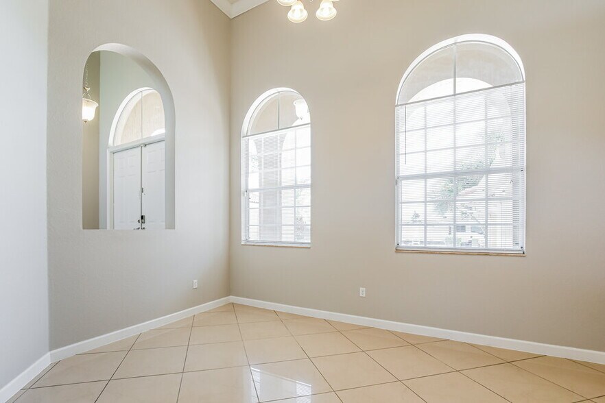 Building Photo - 19367 SW 132nd Ct