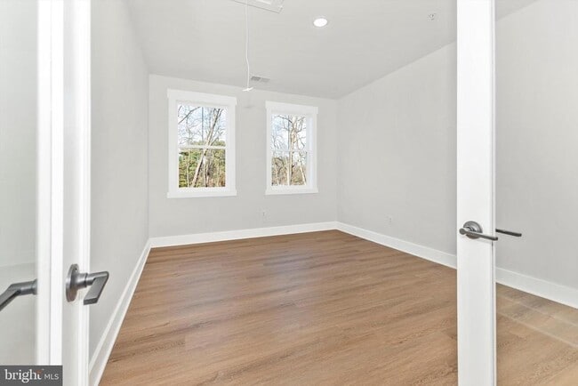 Building Photo - 1199 Hoods Mill Rd