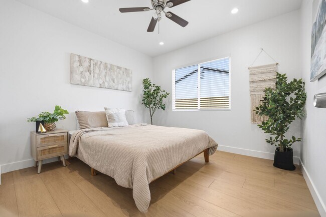 Building Photo - Showing Times: to schedule a viewing, please contact us