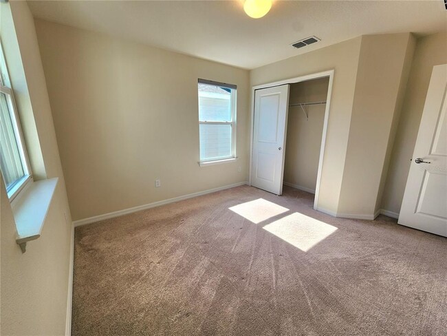 Building Photo - 5722 Wooden Pine Dr