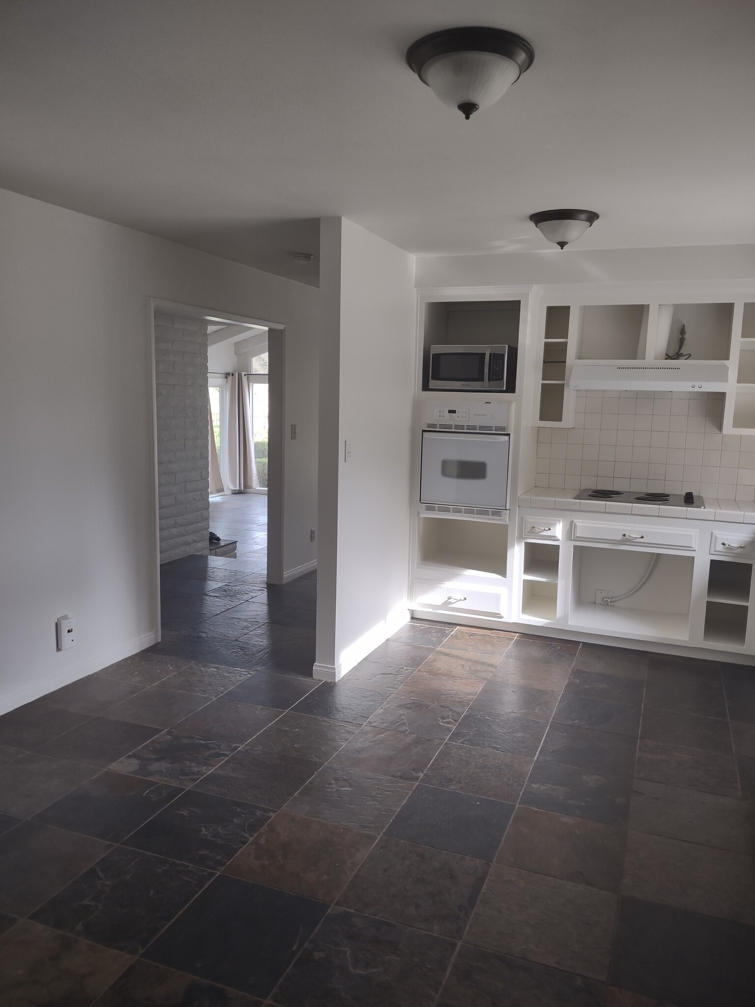 Building Photo - 37850 De Portola Rd