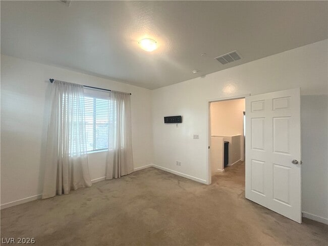 Building Photo - 965 Nevada State Dr