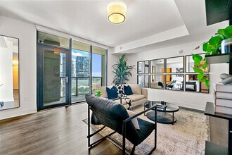 Building Photo - 1400 W Peachtree St NW