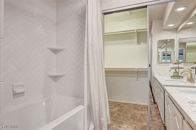 Building Photo - 7808 Bluewater Dr