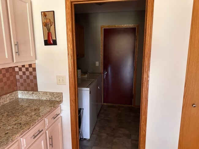 Building Photo - 26358 S Evergreen Ln