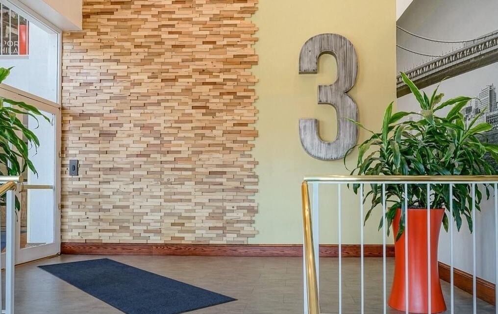 Building Photo - 3 N Christopher Columbus Blvd