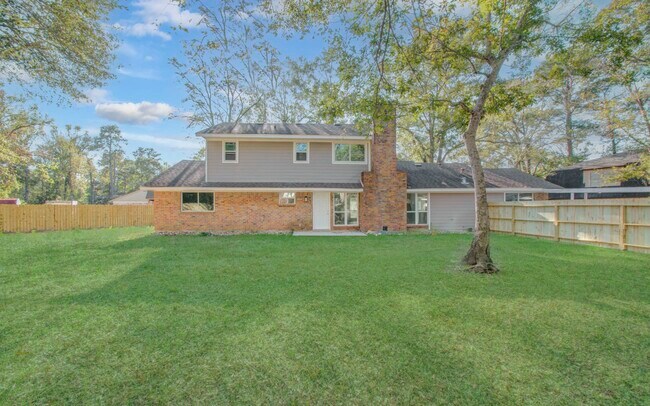 Building Photo - 595 River Plantation Dr