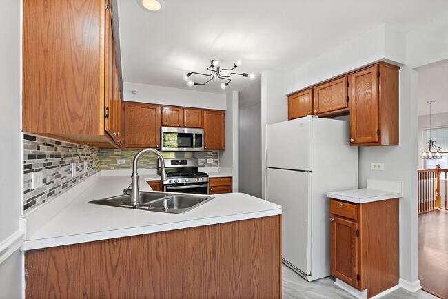Building Photo - 1441 Orleans Dr