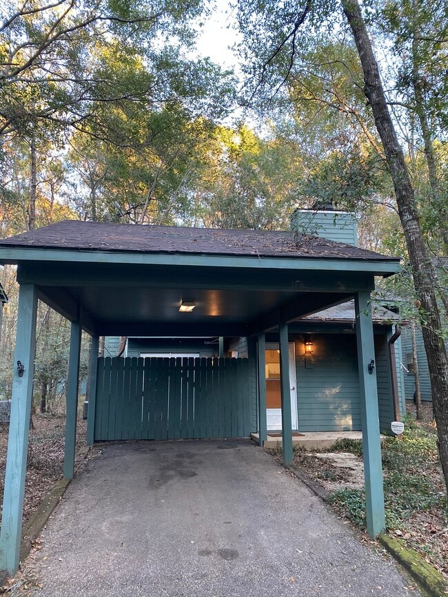 Building Photo - 54 Summer Oaks Dr