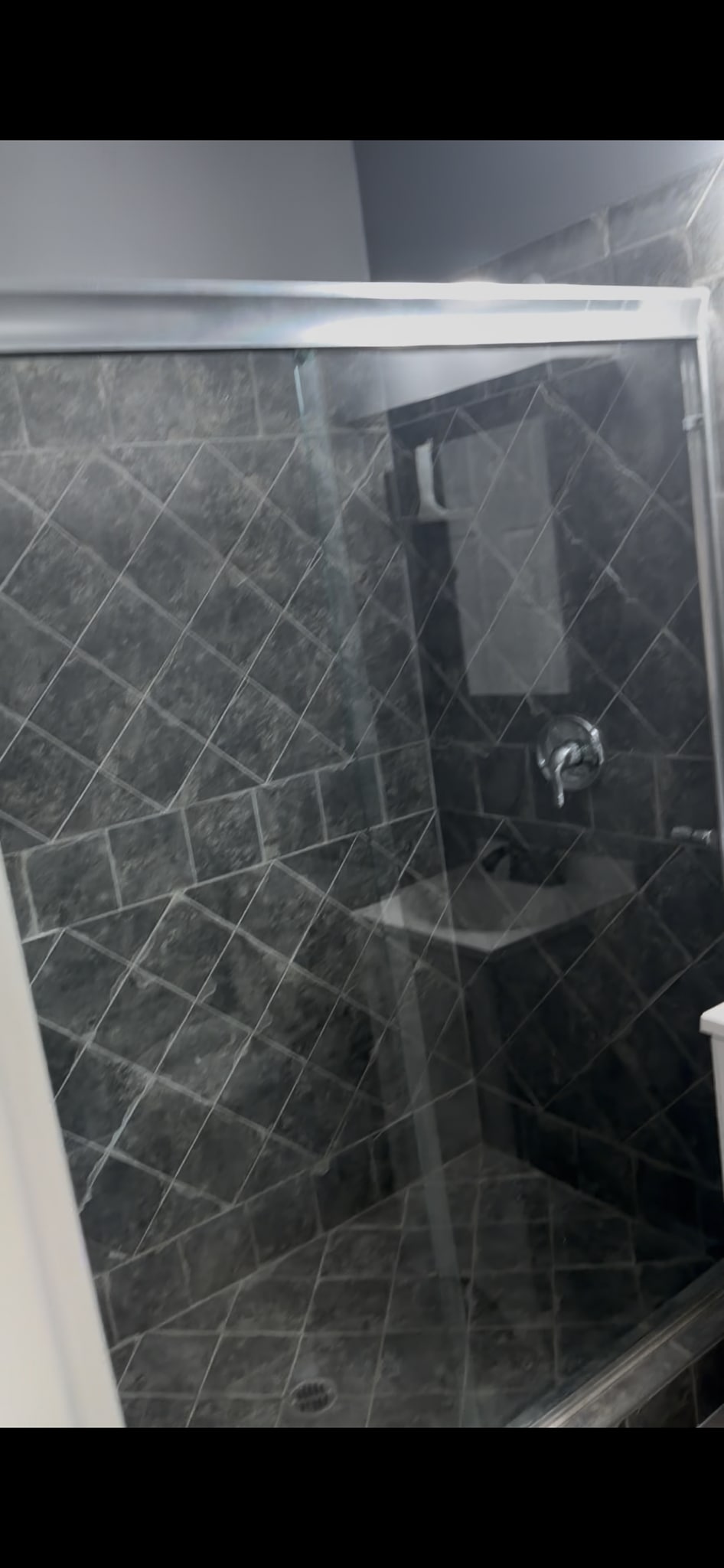 Building Photo - 8543 Wakefield Ave