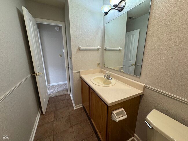 Building Photo - 4630 Welton St