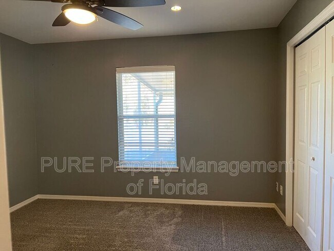 Building Photo - 112 Pecan Run